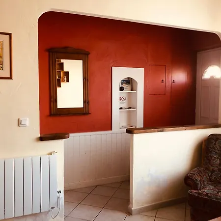 Chez La Jolie Rosette - Maison De Village A 200m Du Canal Du Midi * Capestang